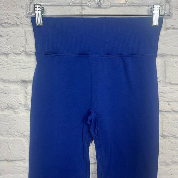 Victoria’s Secret Pink Active Royal Blue Workout Leggings - Picture 2 of 9